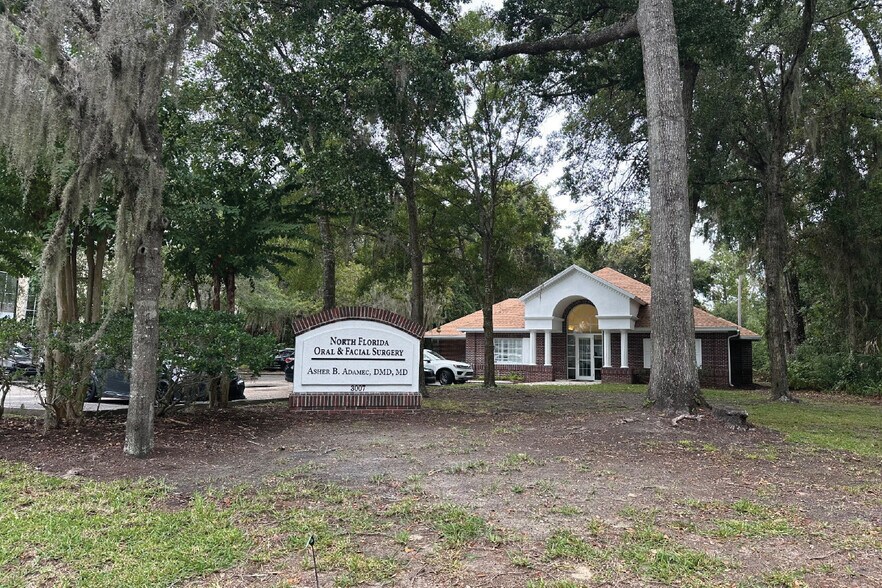 More Photos Of 3007 Hartley Rd, Jacksonville Medical For Sale