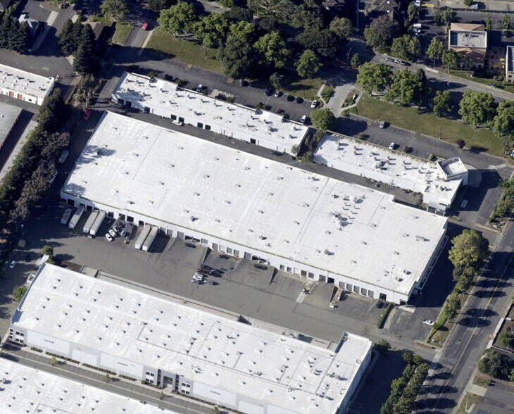 More Photos Of 33572-33580 Central Ave, Union City Warehouse For Lease