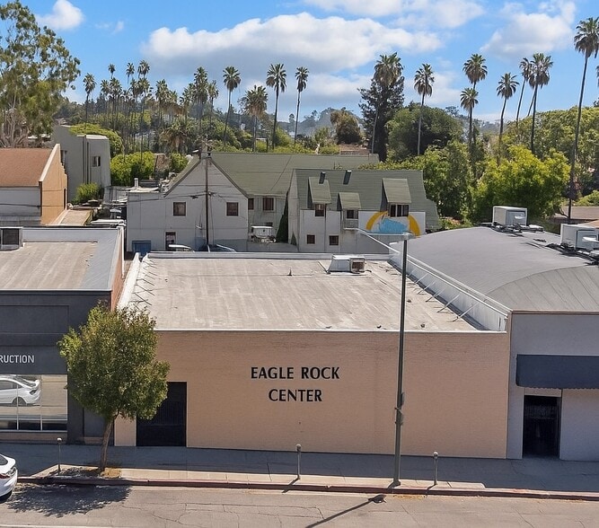 More Photos Of 5008 Eagle Rock Blvd, Los Angeles Office For Sale