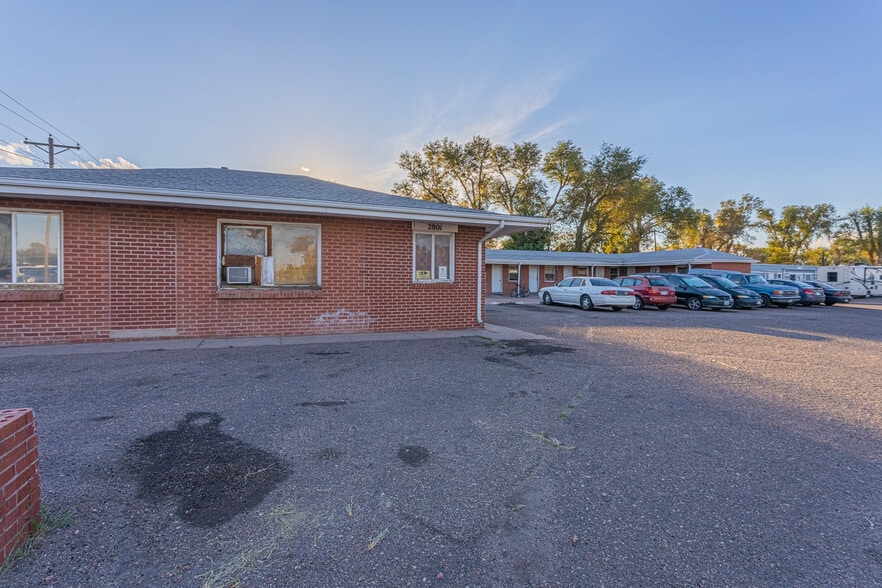 More Photos Of 2801 Lake Ave, Pueblo Hotel For Sale
