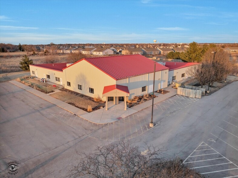 Primary Photo Of 7481 Mill rd, Yorkville Specialty For Sale