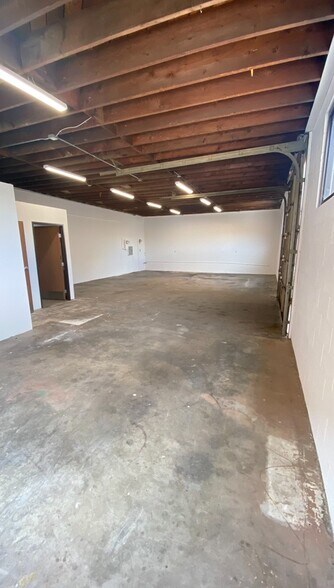 More Photos Of 4417-4419 Rowland Ave, El Monte Warehouse For Lease