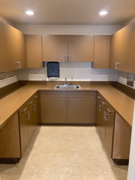 More Photos Of 4820 Rusina Rd, Colorado Springs Unknown For Lease