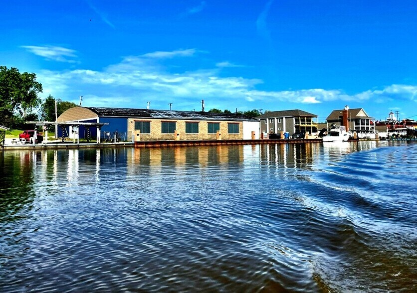 Primary Photo Of 209 River St, Grand River Marina For Sale