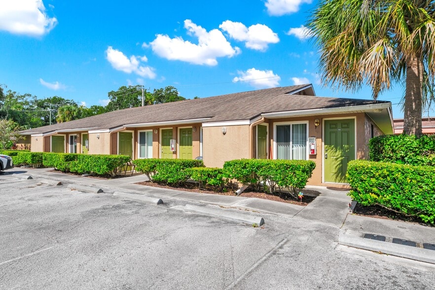 Primary Photo Of 700-740 Northern Rd, Daytona Beach Apartments For Sale