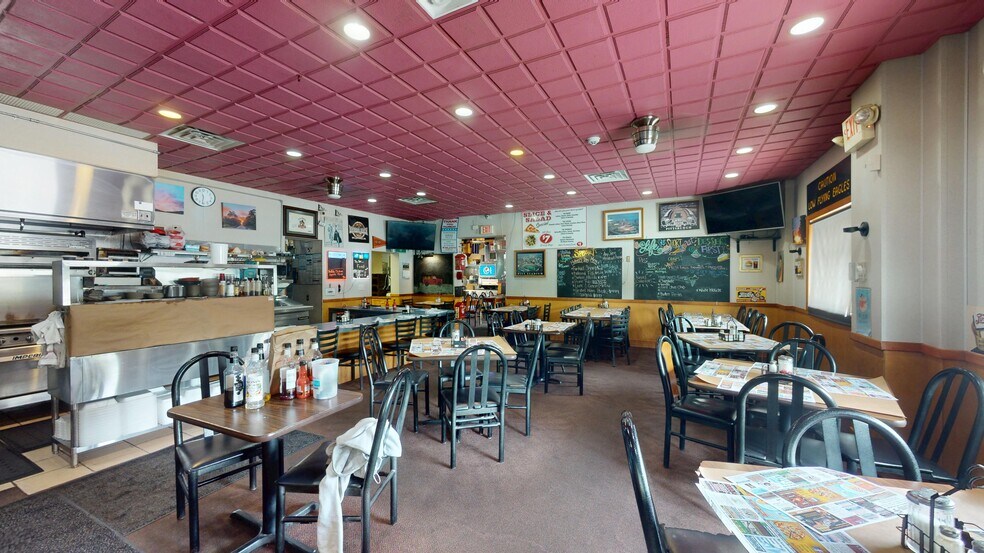 More Photos Of 13524 S Eagle Valley Rd, Tyrone Restaurant For Sale