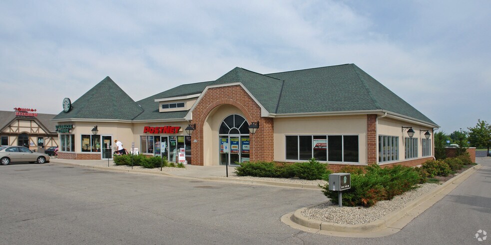 More Photos Of N112W16200-N112W16344 Mequon Rd, Germantown Unknown For Lease