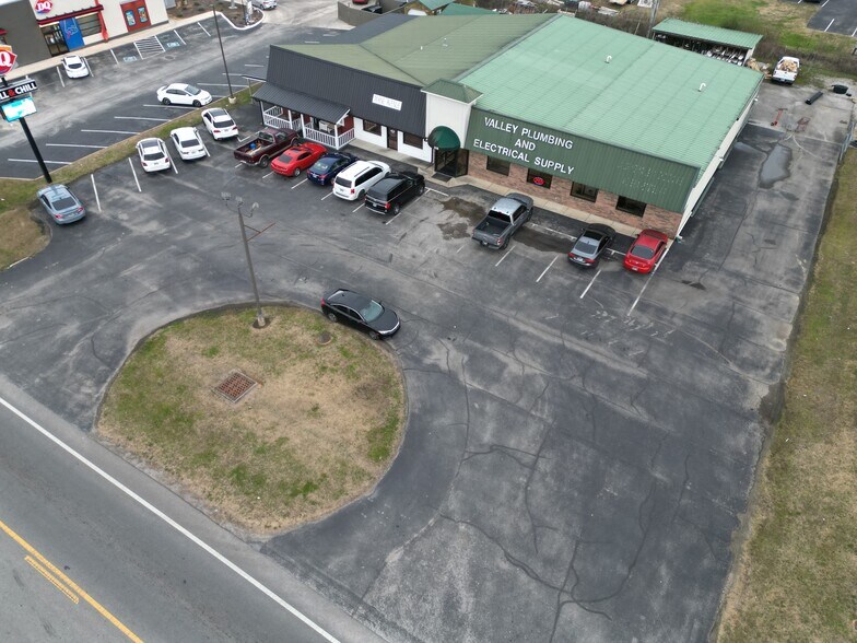 More Photos Of 15044-15050 Rankin Ave, Dunlap Freestanding For Sale