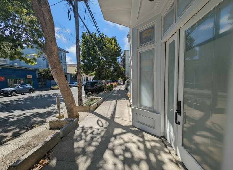 More Photos Of 804-806 22nd St, San Francisco Storefront Retail Residential For Lease