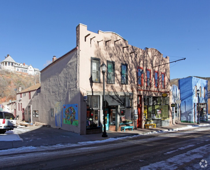 Primary Photo Of 14-16 Ruxton Ave, Manitou Springs Storefront Retail Residential For Lease