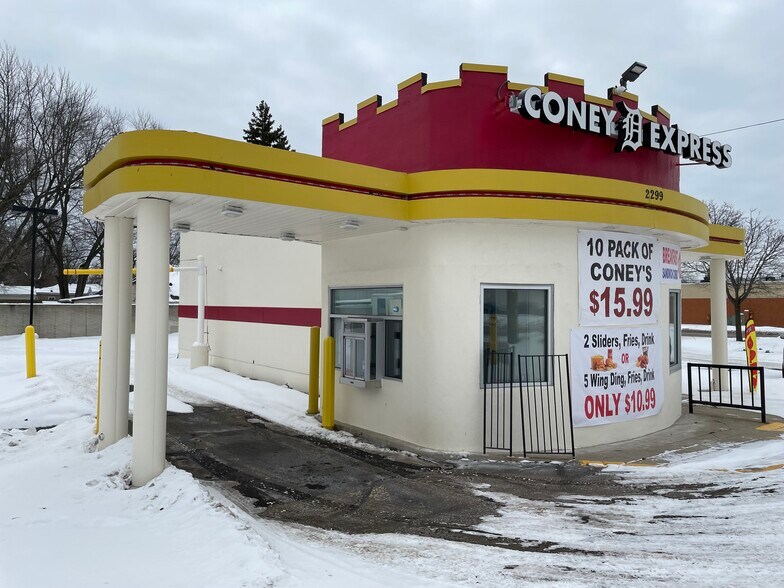 Primary Photo Of 2299 Elizabeth Lake Rd, Waterford Fast Food For Lease