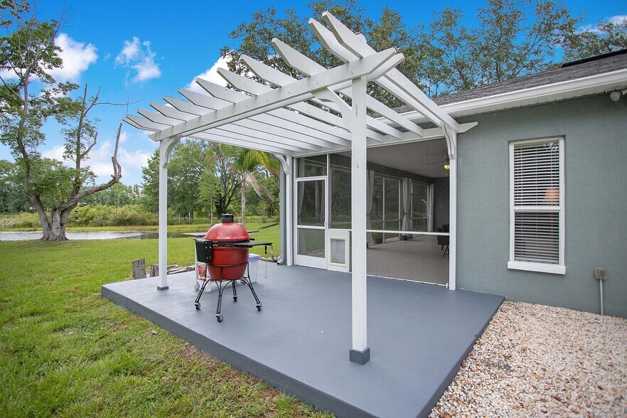 More Photos Of 19616 Livingston Ave, Lutz Land For Sale