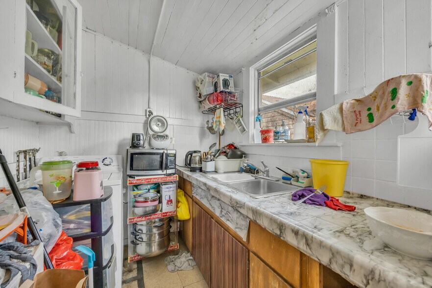 More Photos Of 1721 U St, Sacramento Apartments For Sale