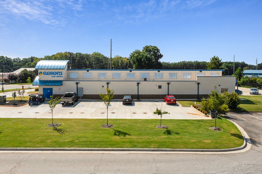 More Photos Of 1002 Industrial Pky, McDonough Carwash For Sale