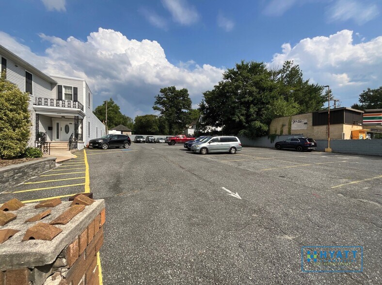 More Photos Of 6005-6009 Harford Rd, Baltimore Cemetery Mausoleum For Sale