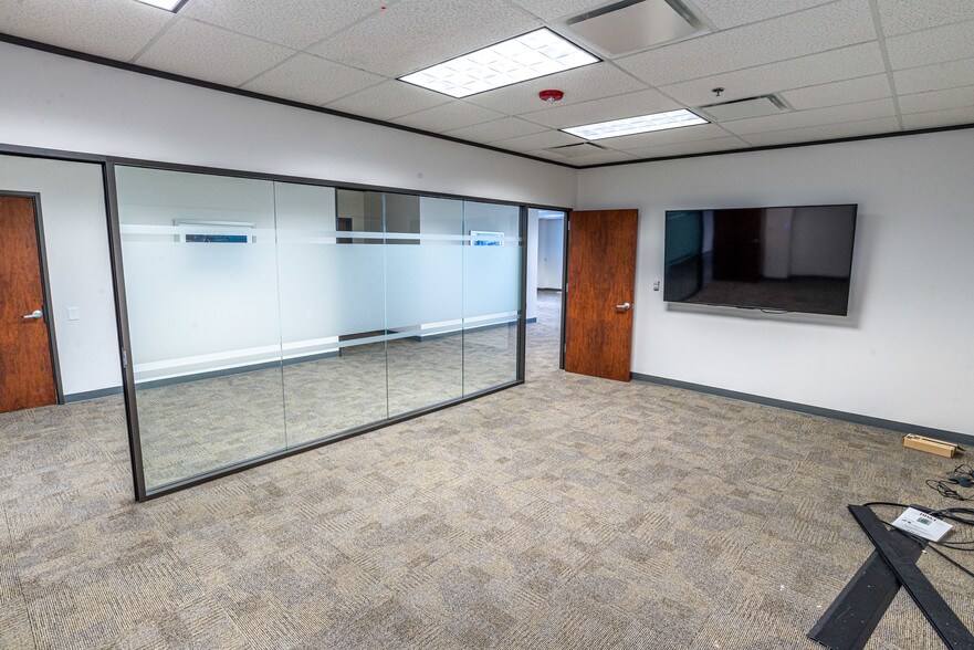 More Photos Of 3409 N Central Expy, Plano Office For Lease