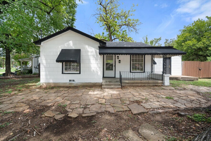 More Photos Of 3837 Earl St, Fort Worth Multifamily For Sale