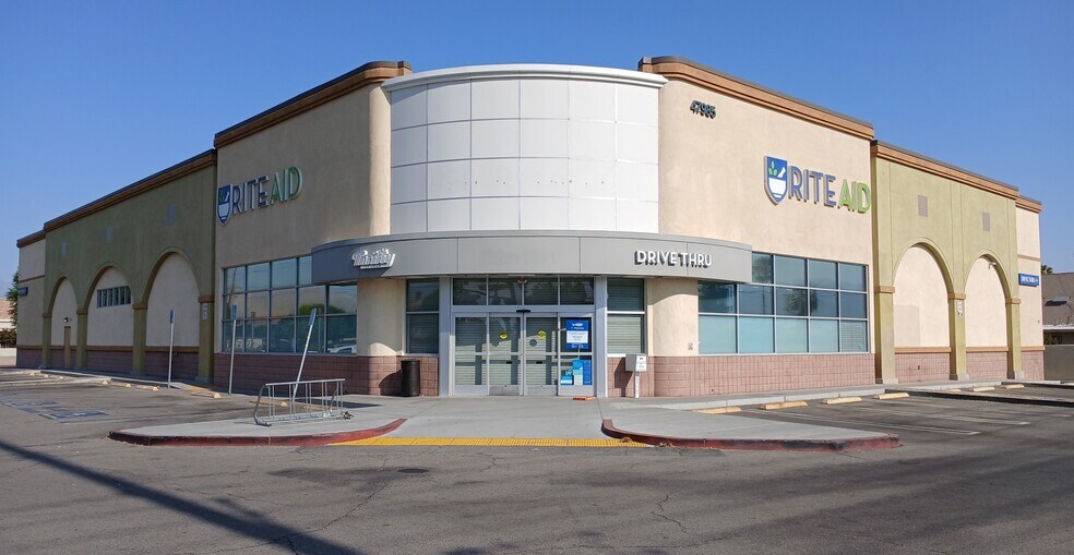 More Photos Of 47985 Monroe St, Indio Drugstore For Lease