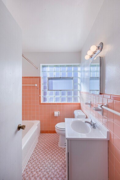 More Photos Of 5944 Loughborough Ave, Saint Louis Apartments For Sale