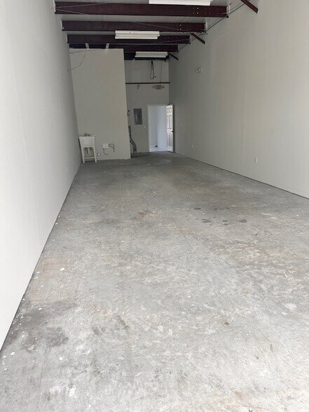 More Photos Of 7755 SW Ellipse Way, Stuart Unknown For Lease