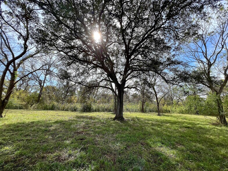 Primary Photo Of 0 Hwy 35, Van Vleck Land For Sale