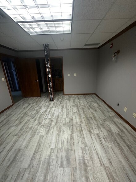 More Photos Of 2835 S Service Dr, Red Wing Office For Lease