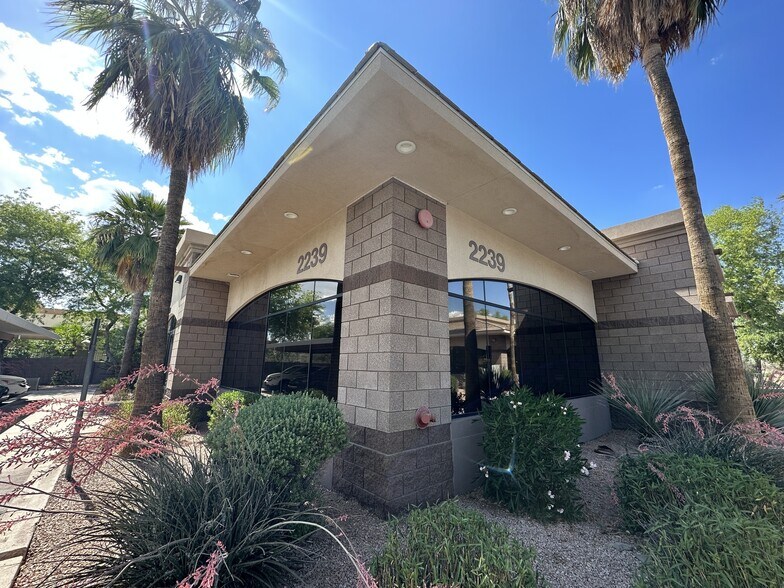 More Photos Of 2239 W Baseline Rd, Tempe Office For Sale