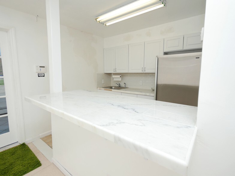 More Photos Of 4515 Nesconset Hwy, Port Jefferson Station Freestanding For Lease