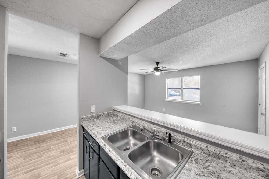 More Photos Of 3656 Browns Bridge Rd, Gainesville Apartments For Sale