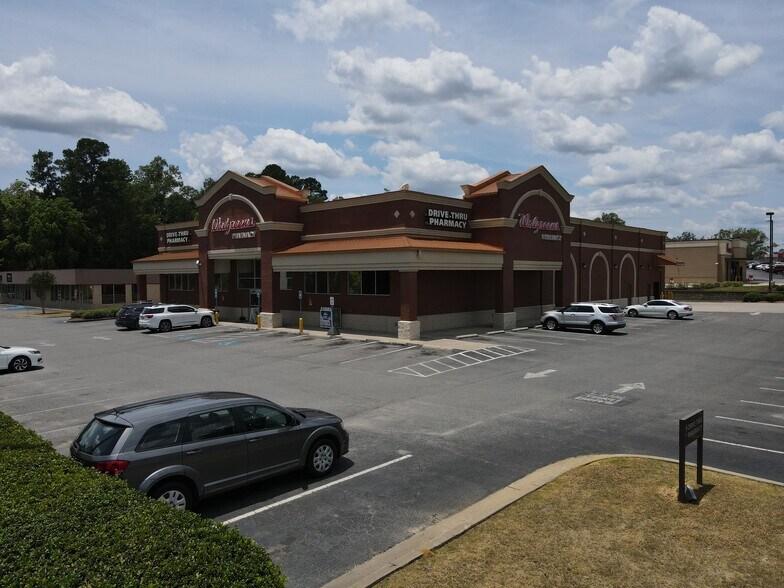 More Photos Of 2000 Veterans Blvd, Dublin Drugstore For Sale