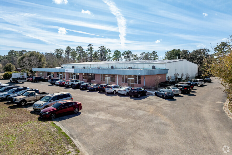 Primary Photo Of 550 Hwy 9 E, Longs Warehouse For Lease