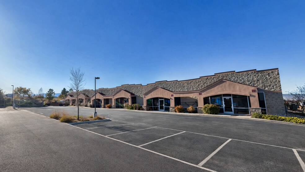 Primary Photo Of 4675 Town Center Dr, Colorado Springs Warehouse For Lease