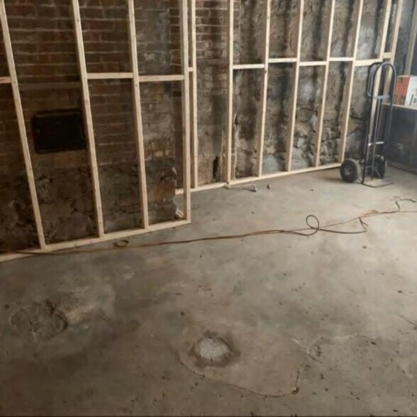 More Photos Of 46 N Fulton Ave, Mount Vernon Apartments For Sale