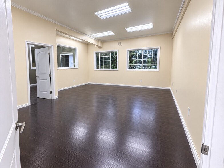 More Photos Of 4008-4014 Jefferson Blvd, Los Angeles Manufacturing For Lease