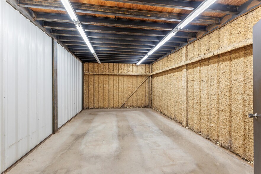 More Photos Of 2305 N State Highway 208, Colorado City Industrial For Sale