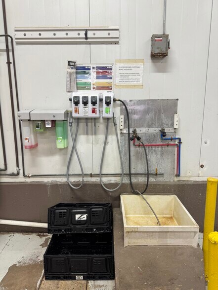 More Photos Of 8716 SE 15th St, Oklahoma City Distribution For Sale