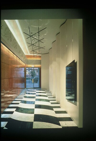 More Photos Of 660 Pennsylvania Ave SE, Washington Loft Creative Space For Lease