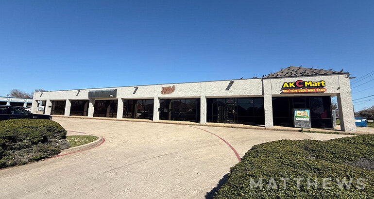 Primary Photo Of 2202 Heads Ln, Carrollton Unknown For Lease