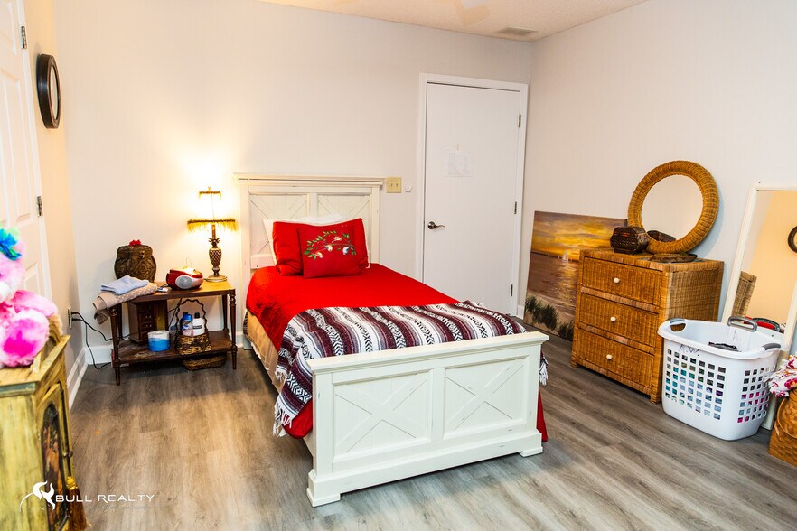 More Photos Of 286 Four Points Rd, Jackson Healthcare For Sale