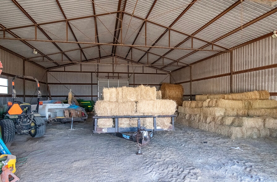 More Photos Of 1833 County Road 305, Jarrell Land For Sale