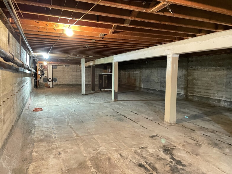 More Photos Of 2277 Shattuck Ave, Berkeley Storefront For Sale