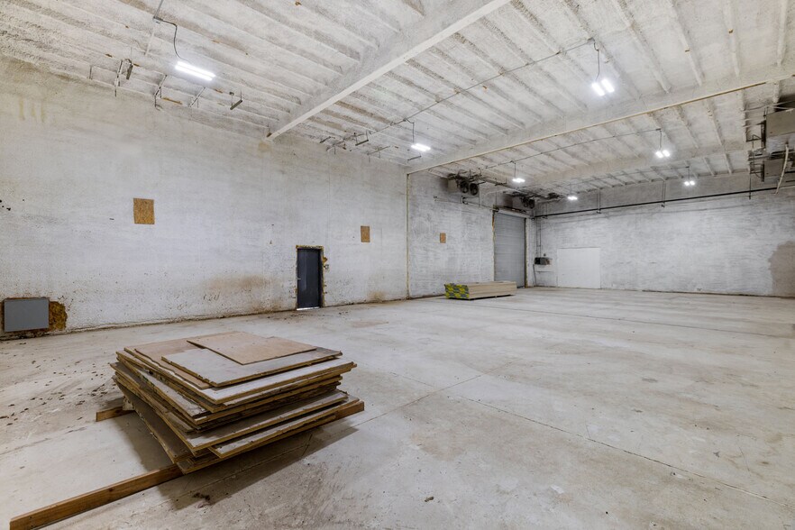 More Photos Of 675 Buena Vista Ave, Gilroy Manufacturing For Sale