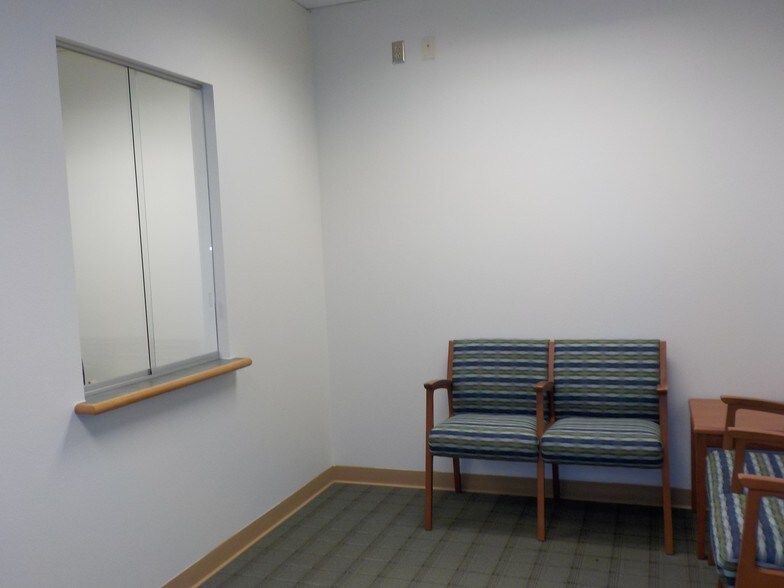 More Photos Of 5700 N Exp 77/83, Brownsville Medical For Lease