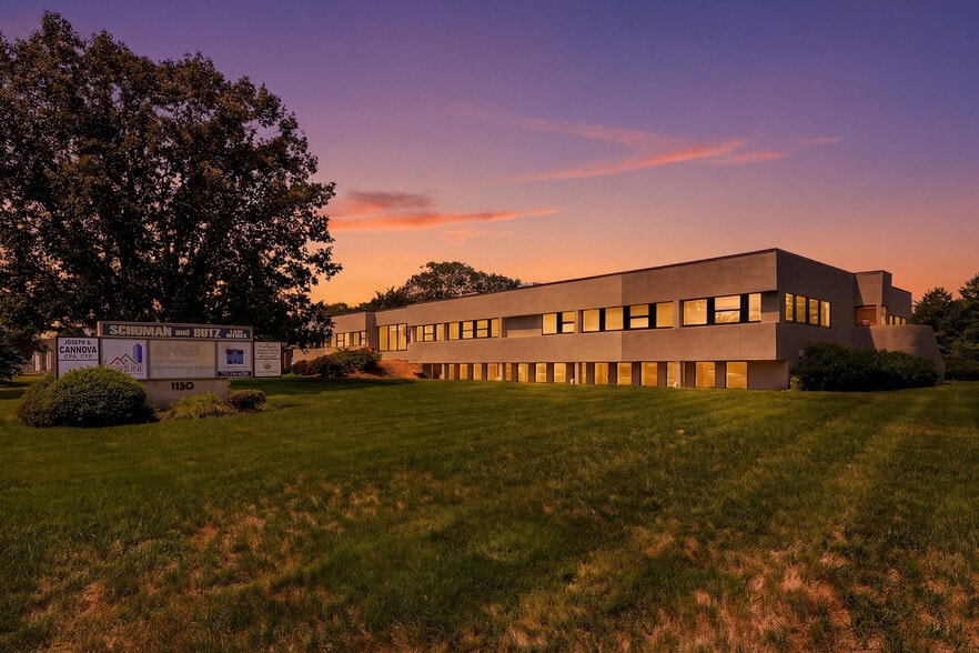 More Photos Of 1130 Hooper Ave, Toms River Office For Lease