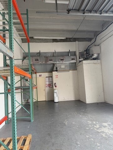 More Photos Of 7535 W 24th Ave, Hialeah Industrial For Lease