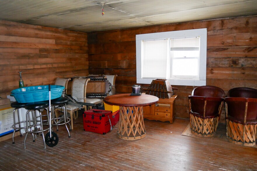 More Photos Of 740 McComb Ave, Rib Lake Freestanding For Sale