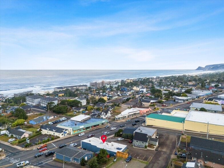 More Photos Of , Lincoln City Unknown For Sale