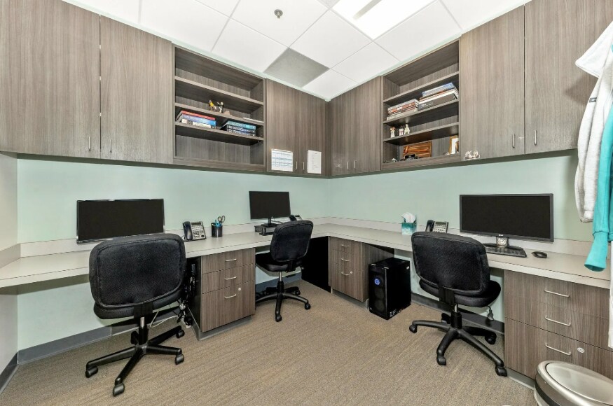 More Photos Of 6550 Mercantile Dr E, Frederick Medical For Sale