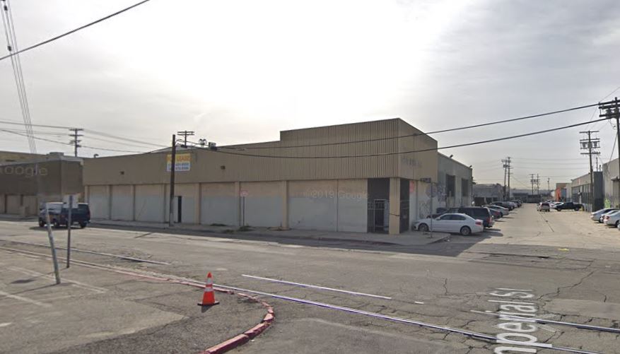 More Photos Of 2001-2031 S Santa Fe Ave, Los Angeles Warehouse For Lease
