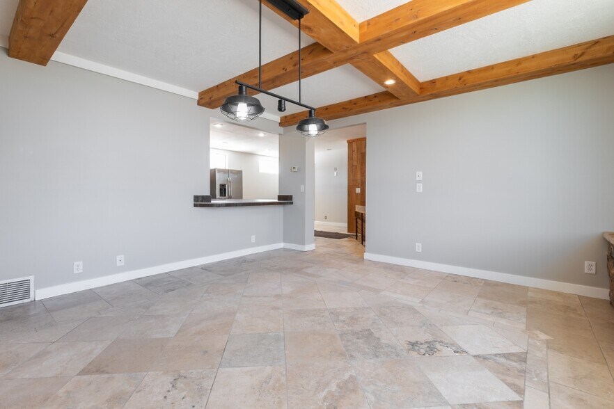More Photos Of 49 W Burton Ave, Salt Lake City Warehouse For Lease